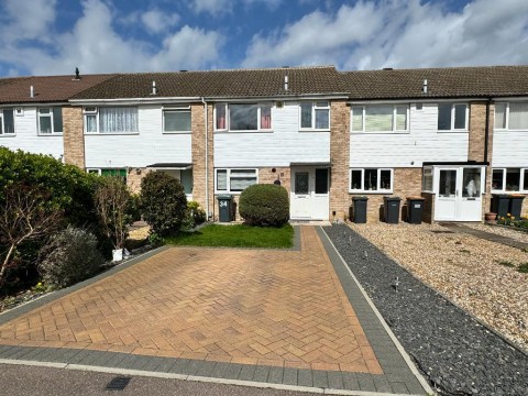 View Full Details for Ballinghall Close, Bedford