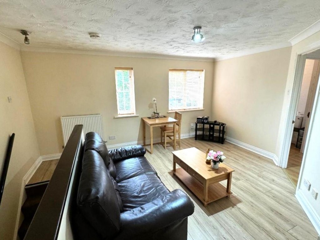 Images for Dorsey Drive, Bedford
