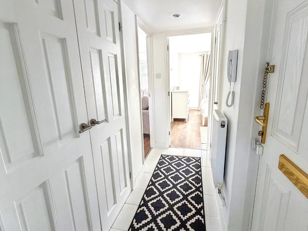 Images for Flowerdale Walk, Bedford