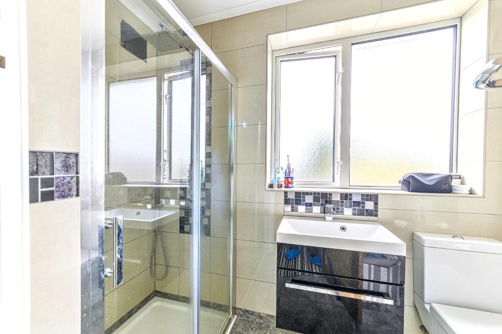 Images for Risborough Road, Bedford