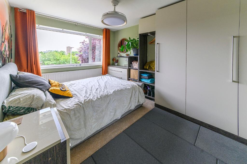 Images for Hartland Avenue, Bedford