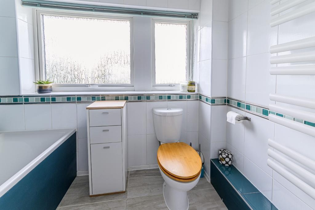 Images for Hartland Avenue, Bedford