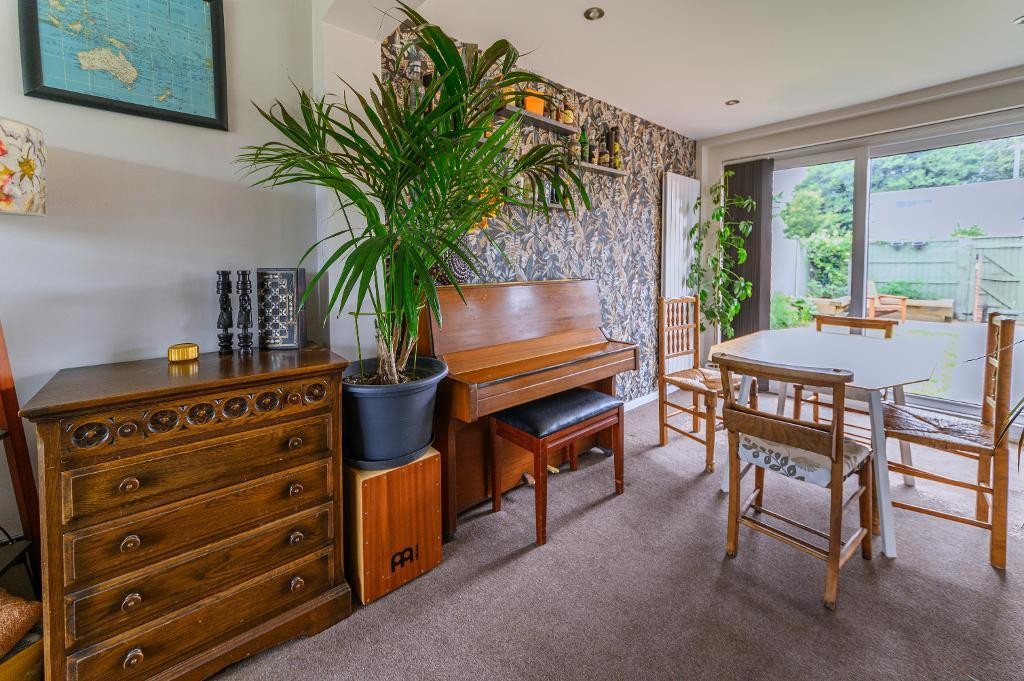 Images for Hartland Avenue, Bedford