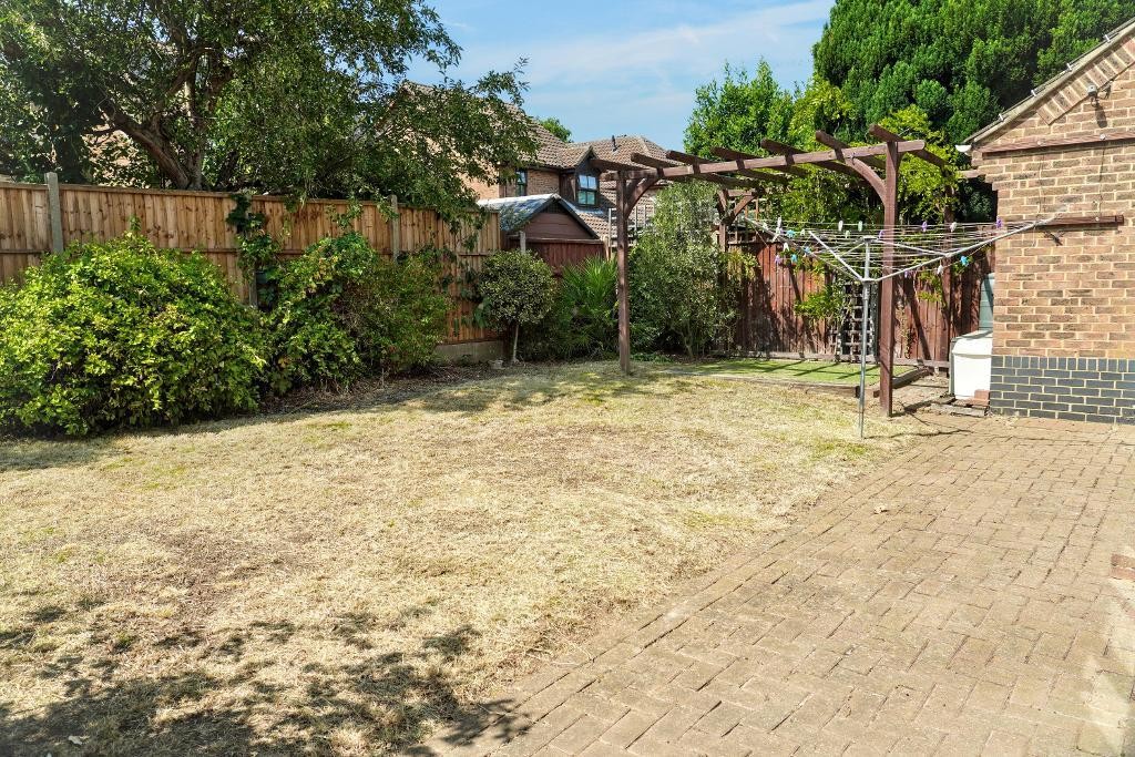Images for Clover Avenue, Bedford