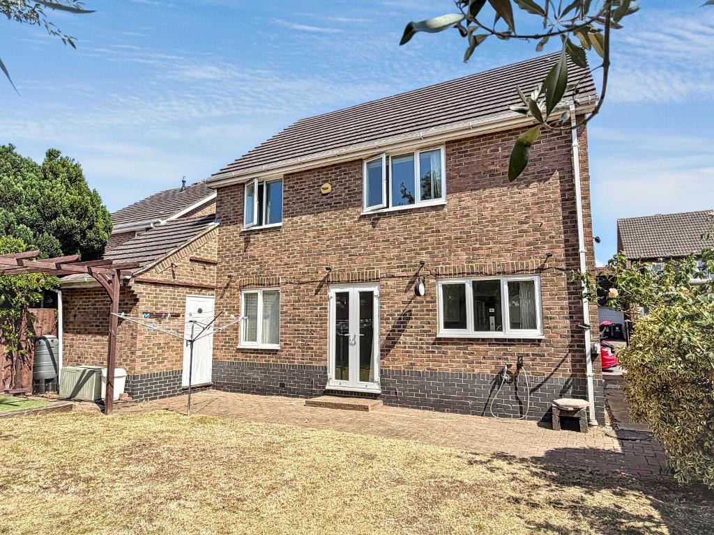 Images for Clover Avenue, Bedford