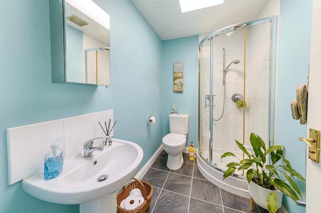 Images for Queens Drive, Bedford