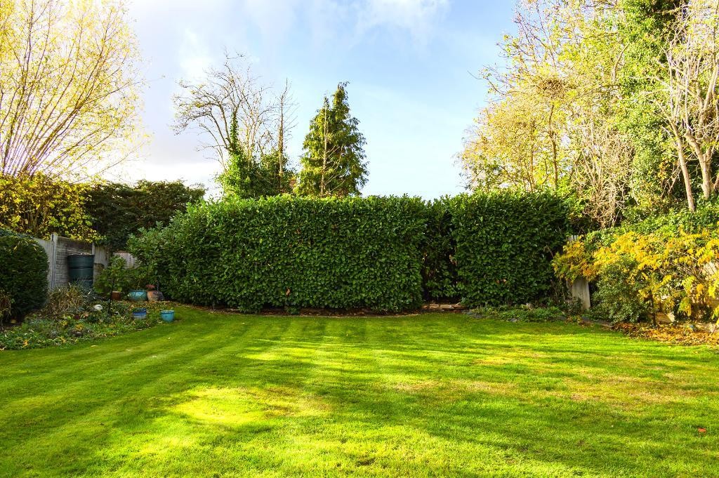 Images for Queens Drive, Bedford