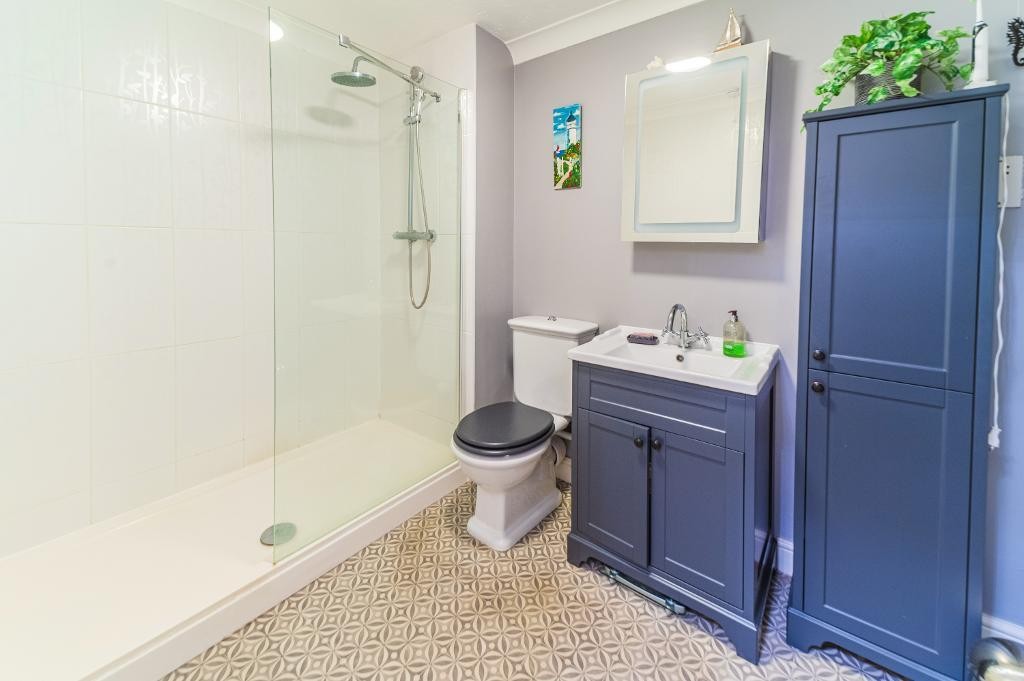 Images for Oaklands Road, Bedford