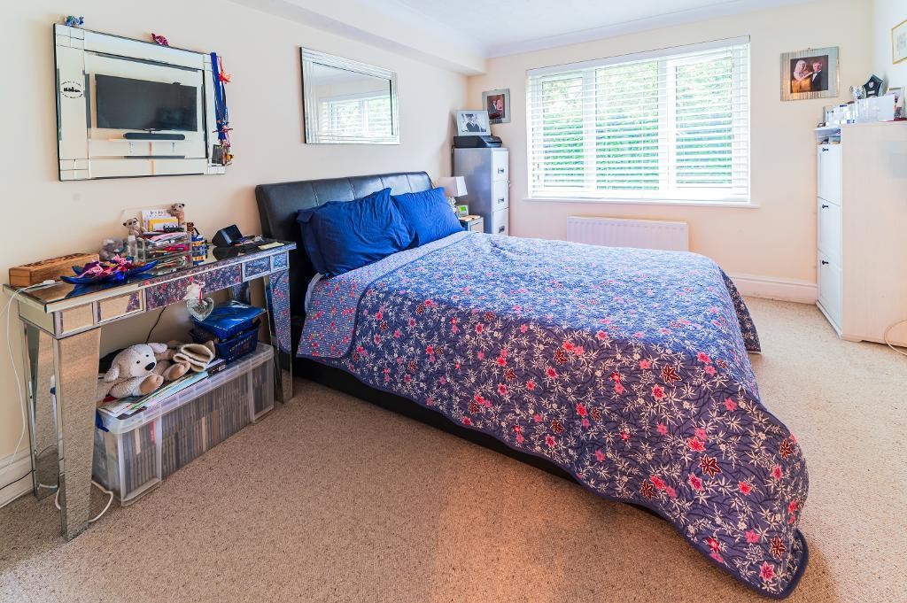 Images for Oaklands Road, Bedford