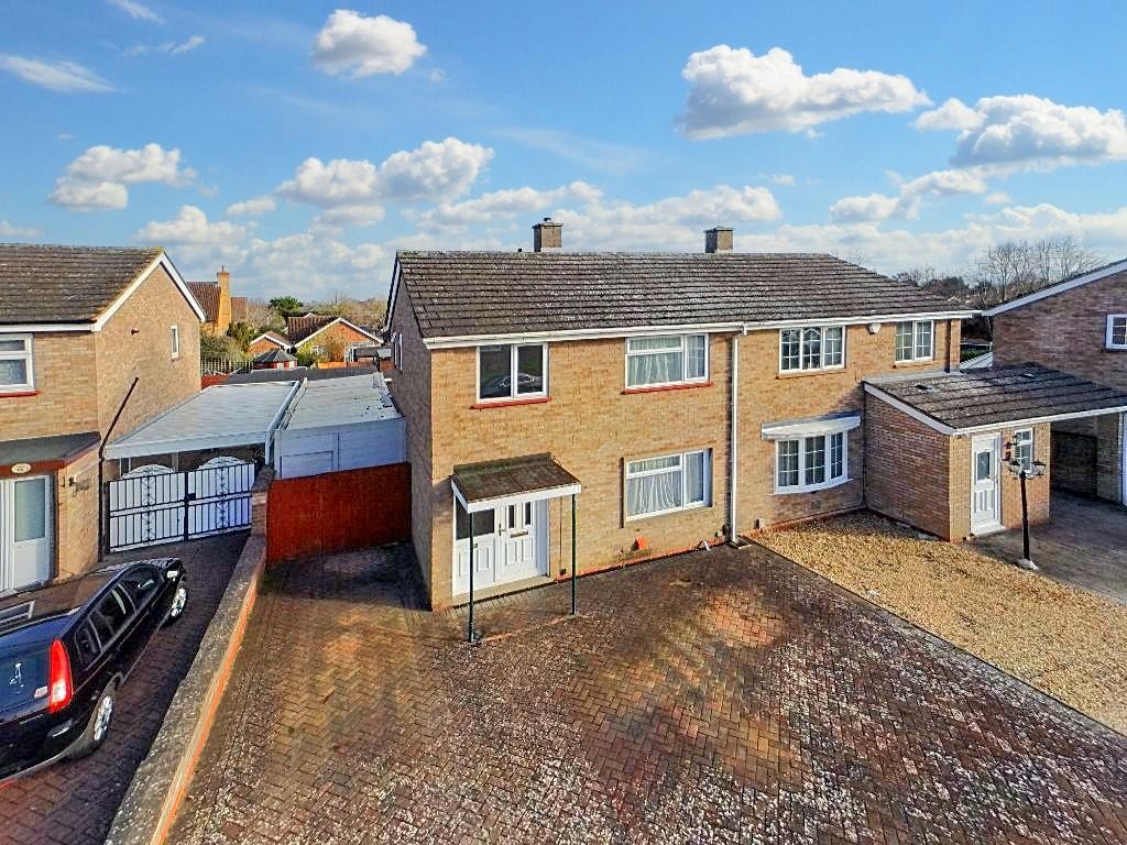 Images for Waveney Avenue, Bedford