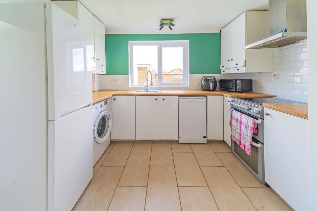 Images for Waveney Avenue, Bedford