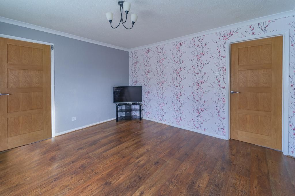 Images for Waveney Avenue, Bedford