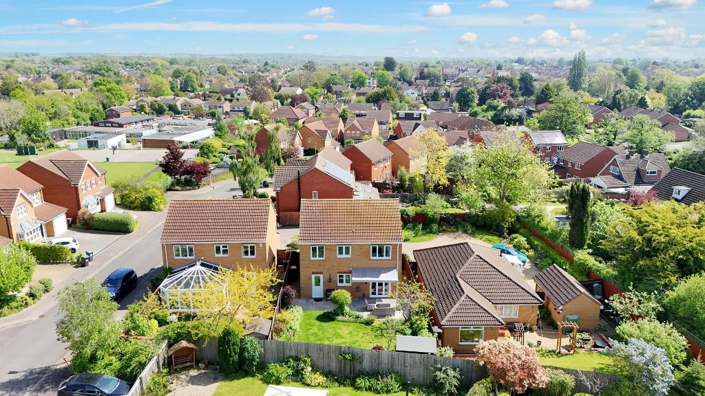 Images for Francis Groves Close, Bedford