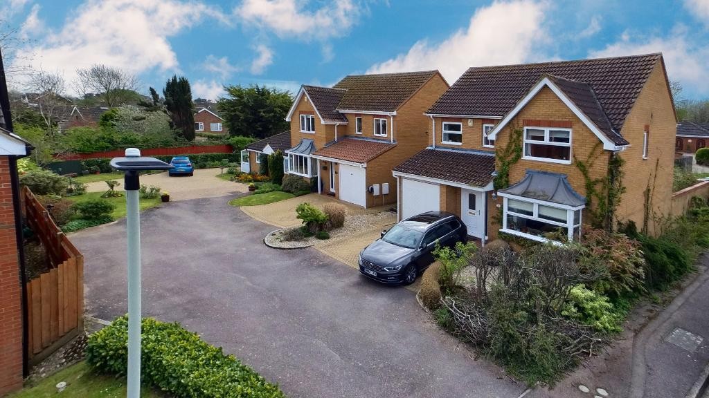 Images for Francis Groves Close, Bedford