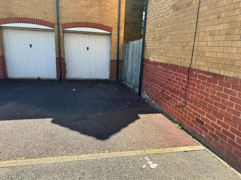 Images for The Sidings, Bedford