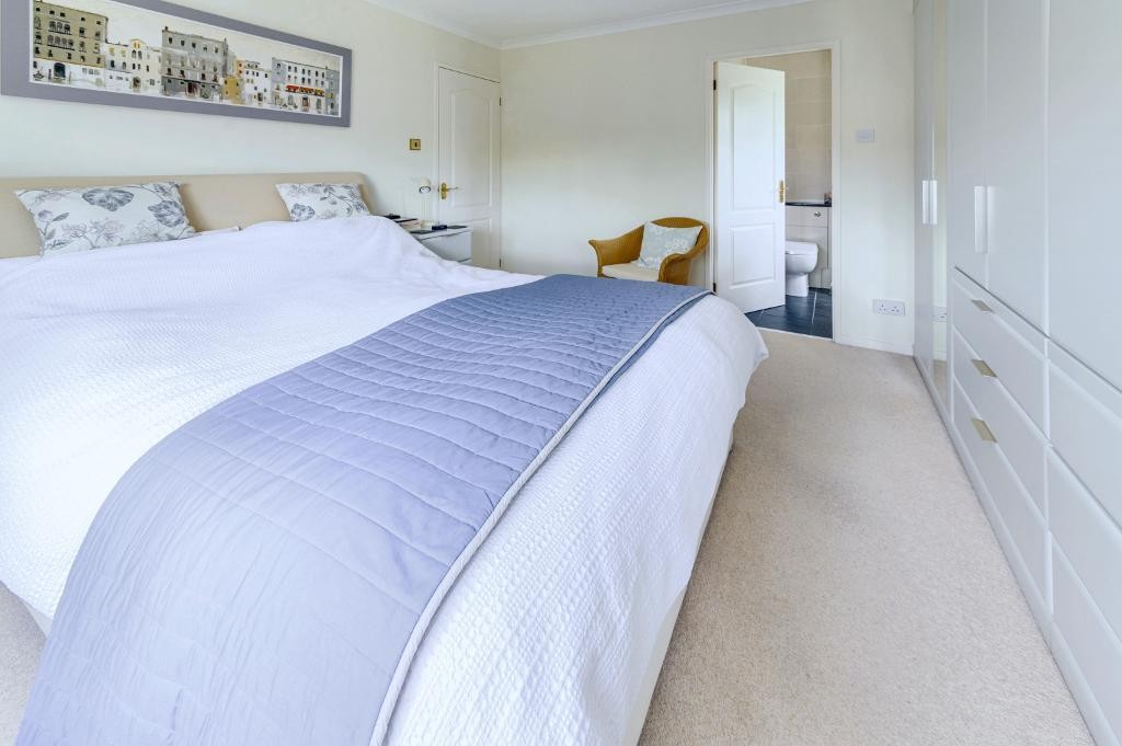 Images for Newstead Way, Bedford