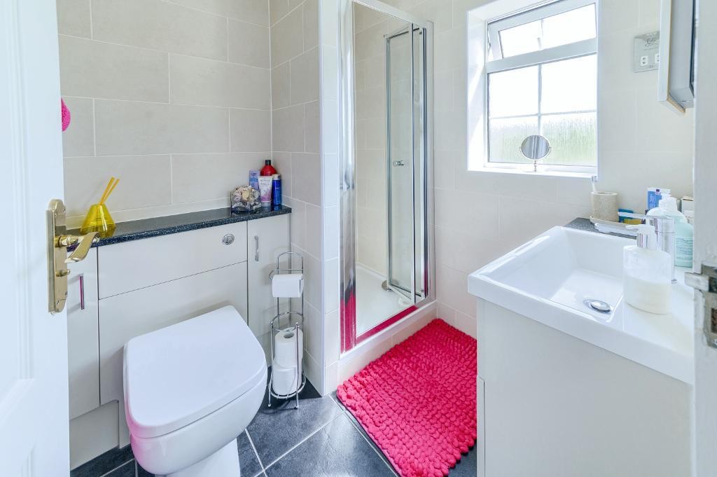 Images for Newstead Way, Bedford