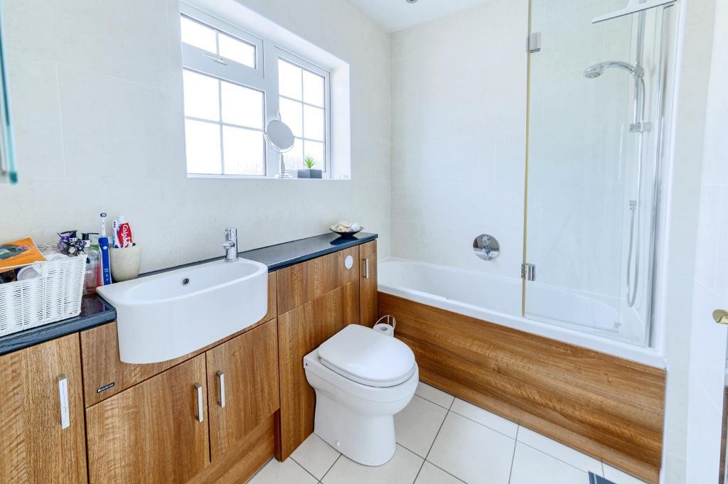 Images for Newstead Way, Bedford