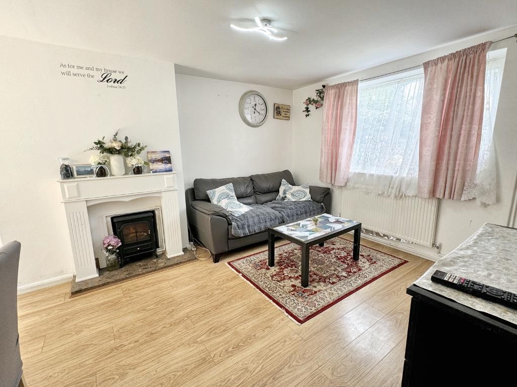 Images for Rooksmead, Bedford