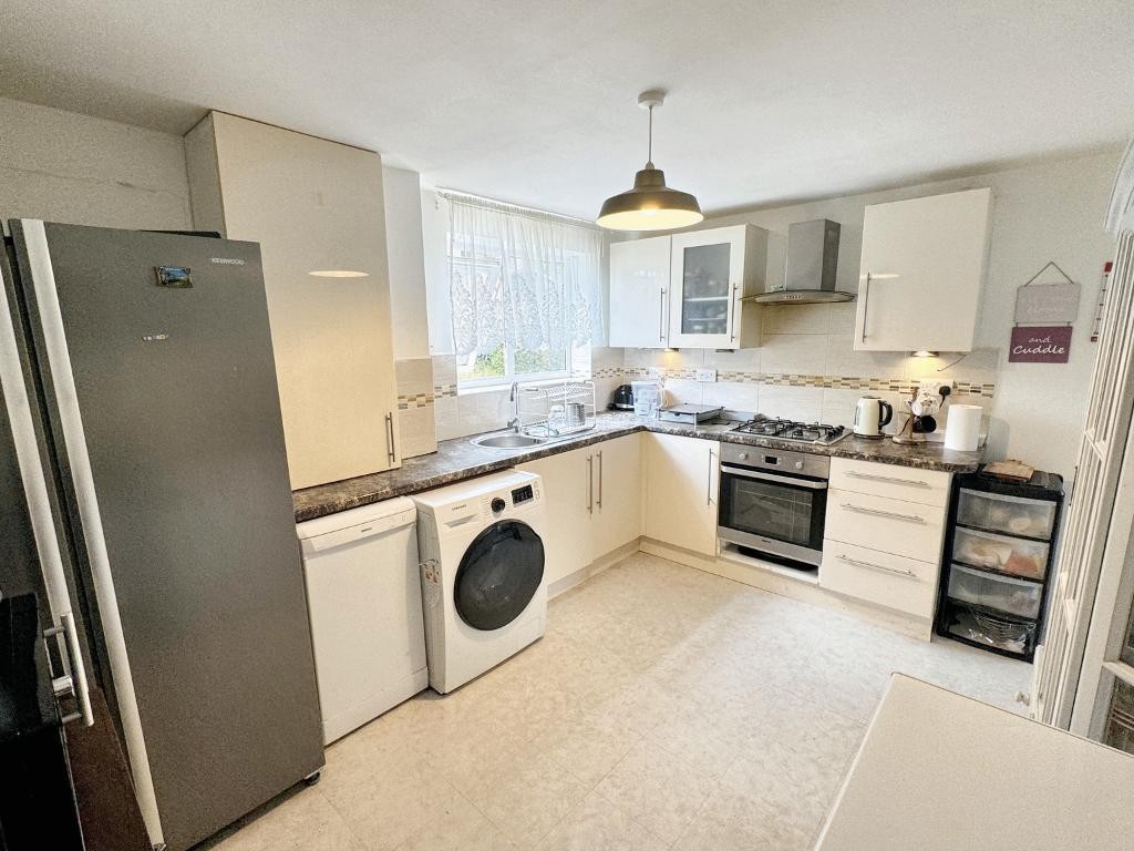 Images for Rooksmead, Bedford