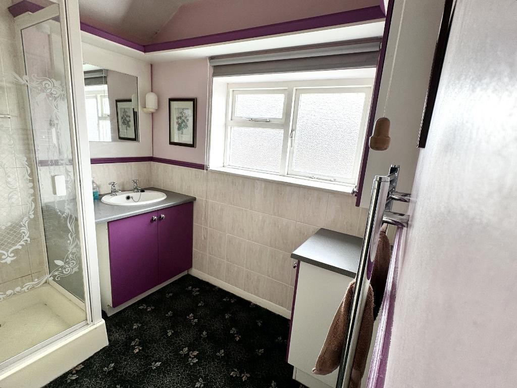 Images for Brookfield Road, Bedford