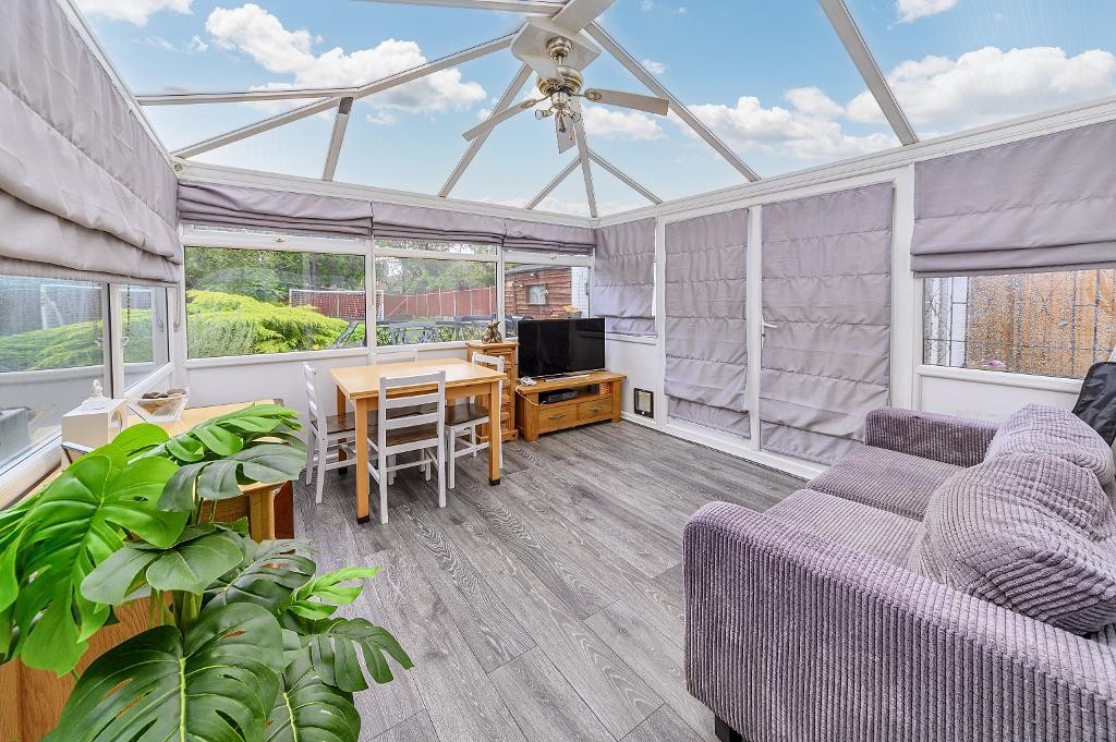 Images for Waveney Avenue, Bedford