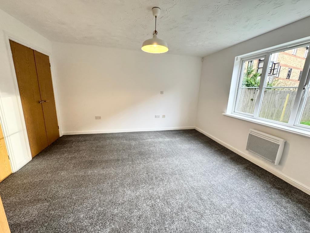 Images for Redwood Grove, Bedford