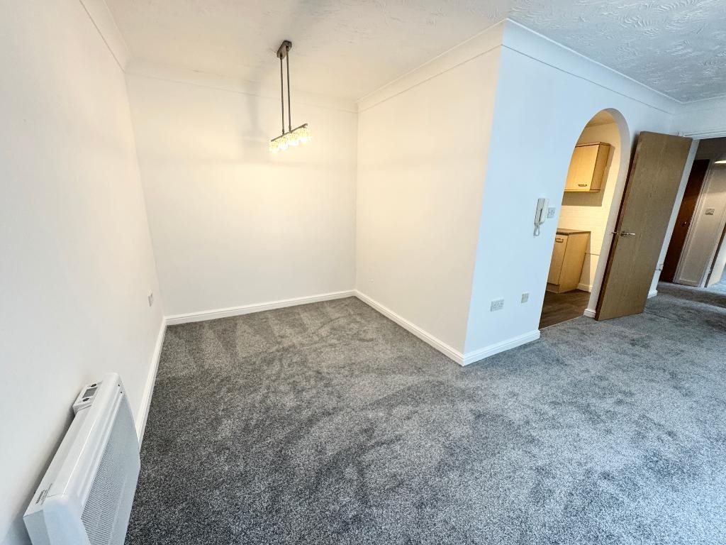 Images for Redwood Grove, Bedford