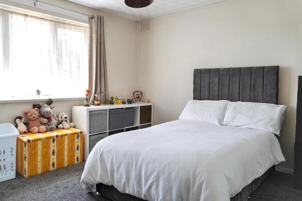 Images for Queens Drive, Bedford
