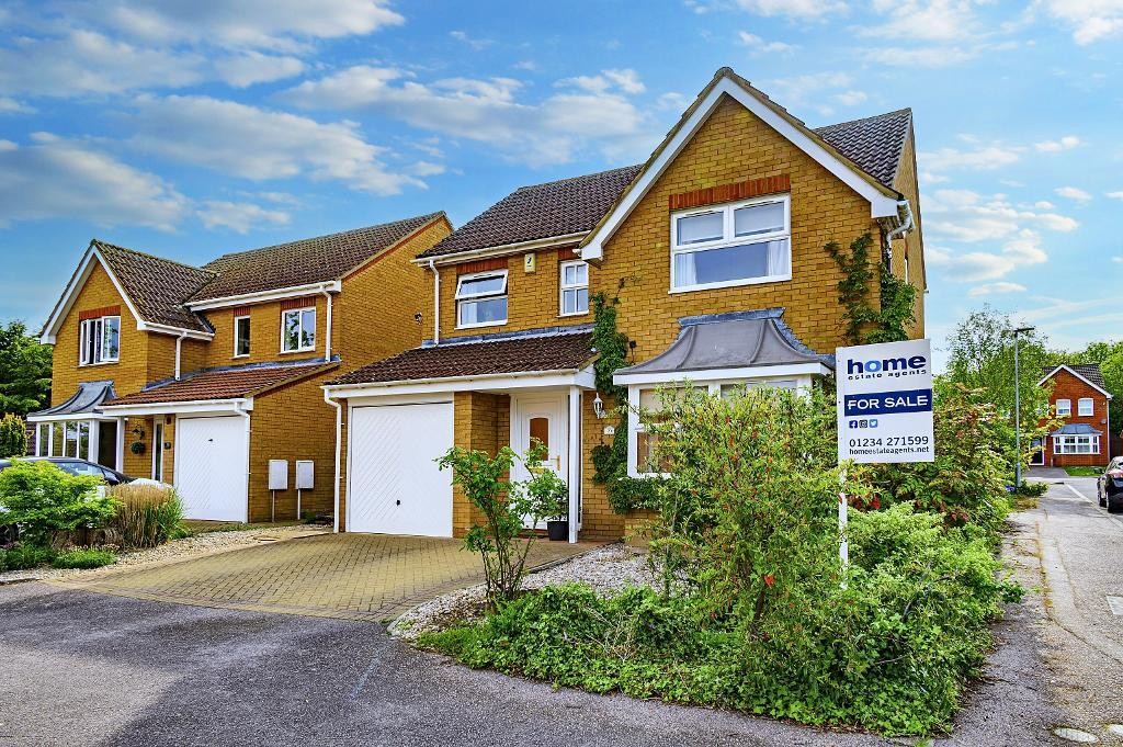 Images for Francis Groves Close, Bedford