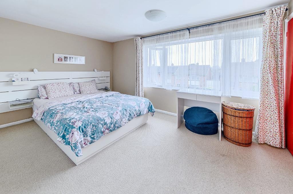 Images for Rooksmead, Bedford