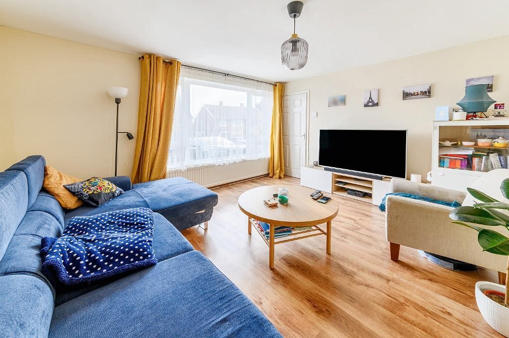 Images for Rooksmead, Bedford