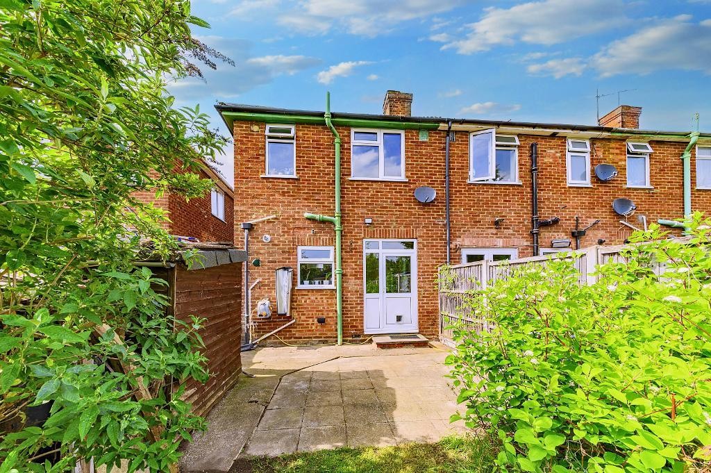 Images for Cedar Road, Bedford
