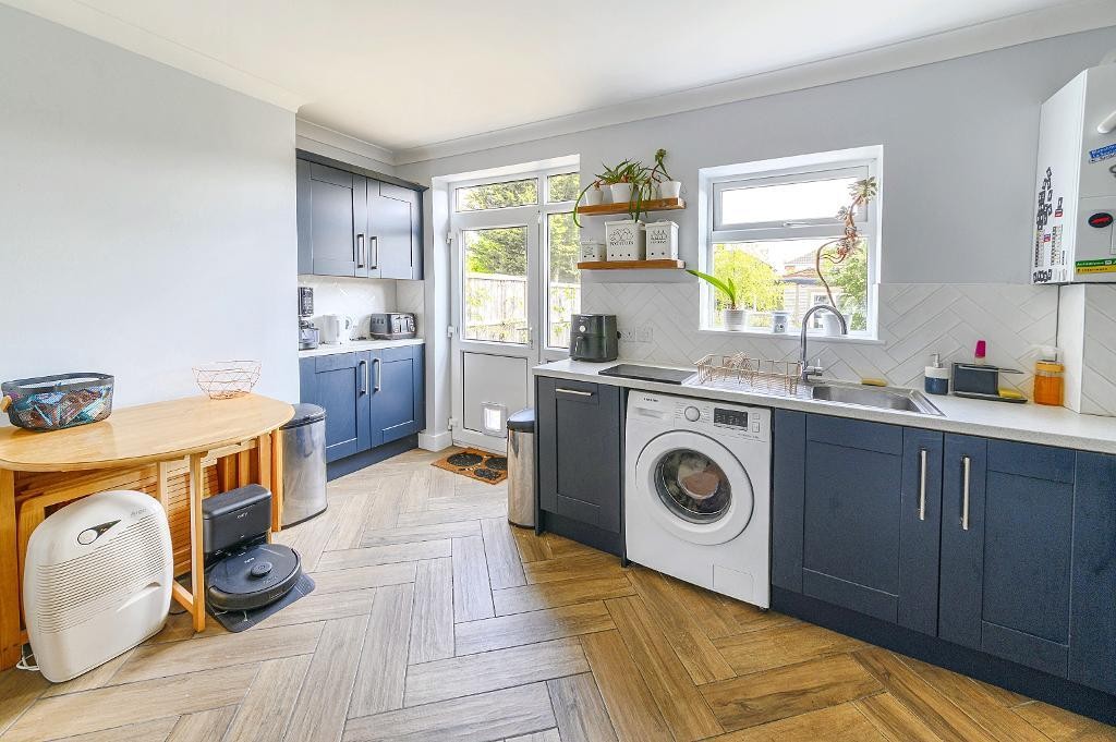 Images for Cedar Road, Bedford