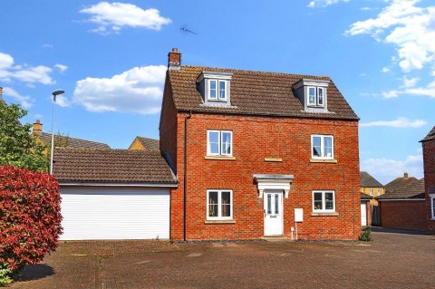 View Full Details for Grenadier Close, Bedford