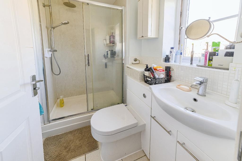 Images for Grenadier Close, Bedford