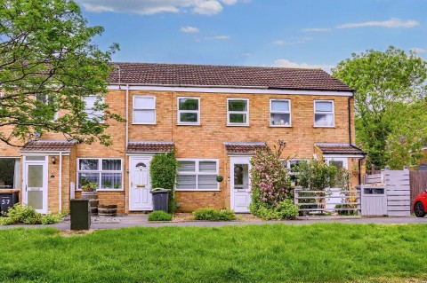 View Full Details for Crediton Close, Bedford