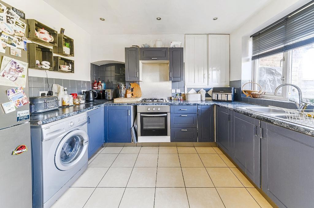 Images for Hazelwood Road, Bedford