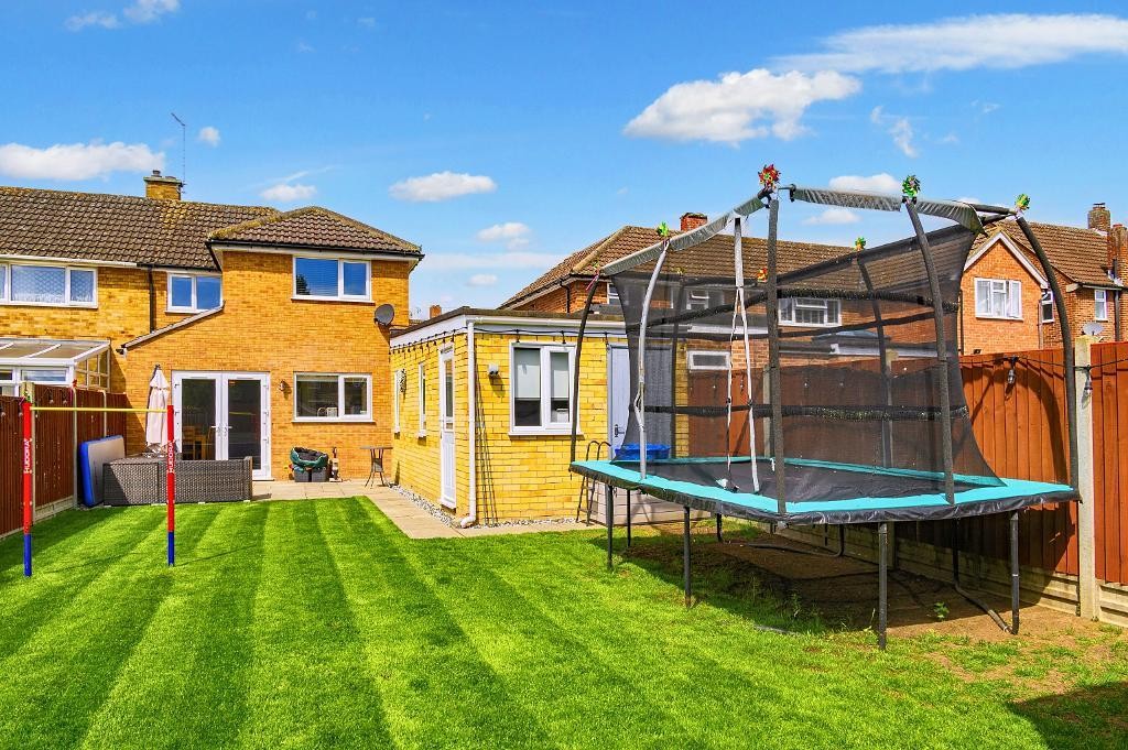 Images for Fulmar Road, Bedford