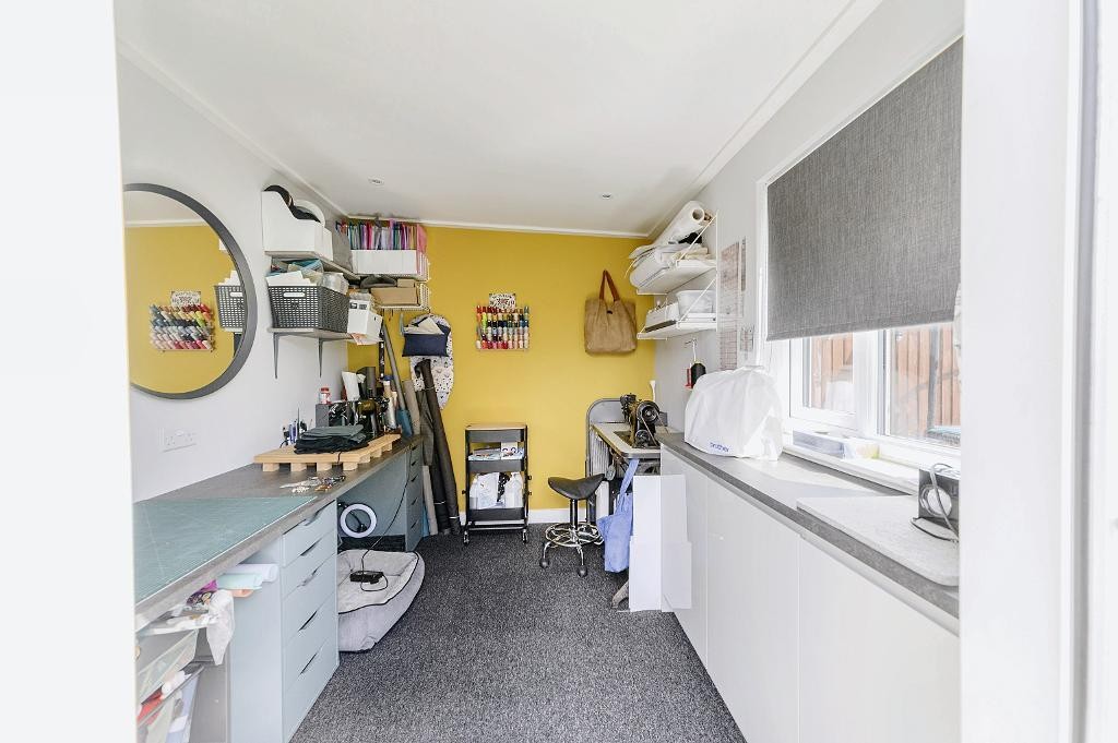 Images for Fulmar Road, Bedford