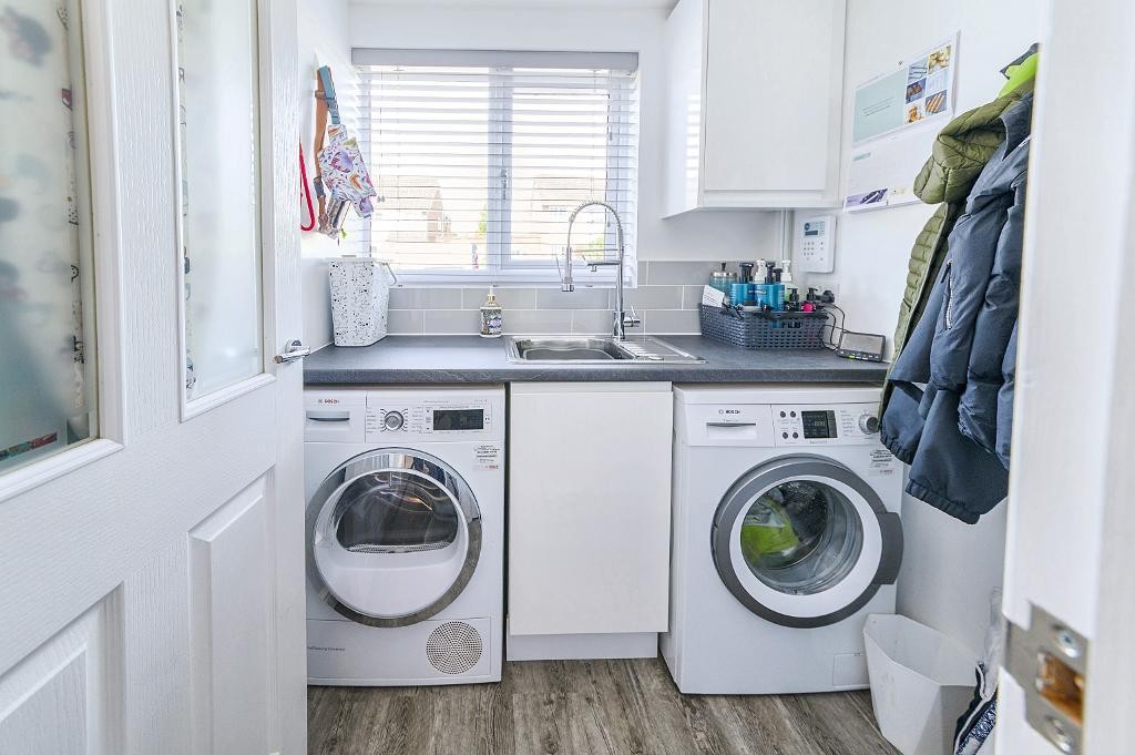 Images for Fulmar Road, Bedford