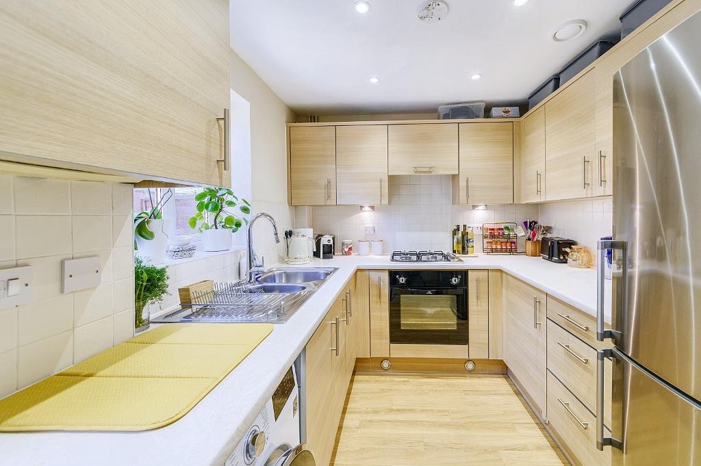 Images for Leiston Close, Bedford