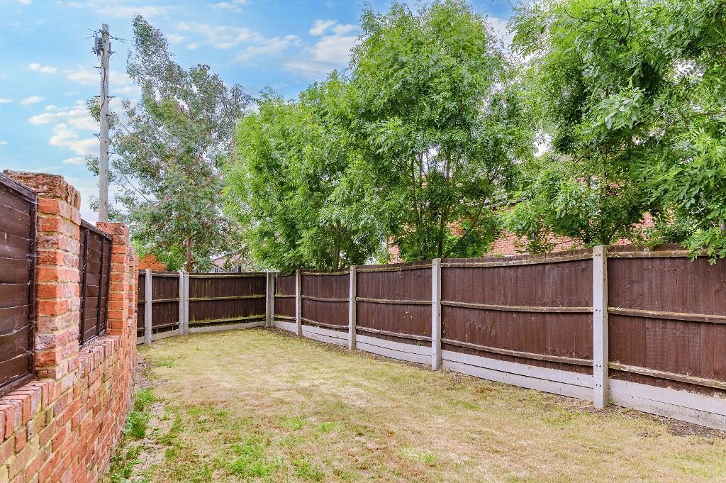 Images for Chapel Close, Bedford