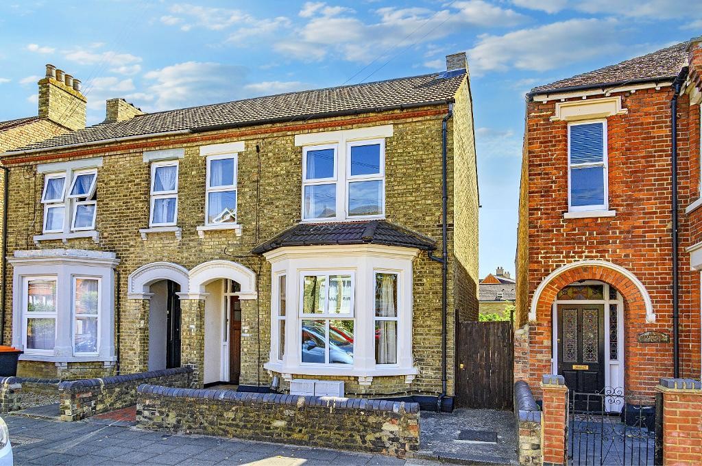 Images for Goldington Avenue, Bedford