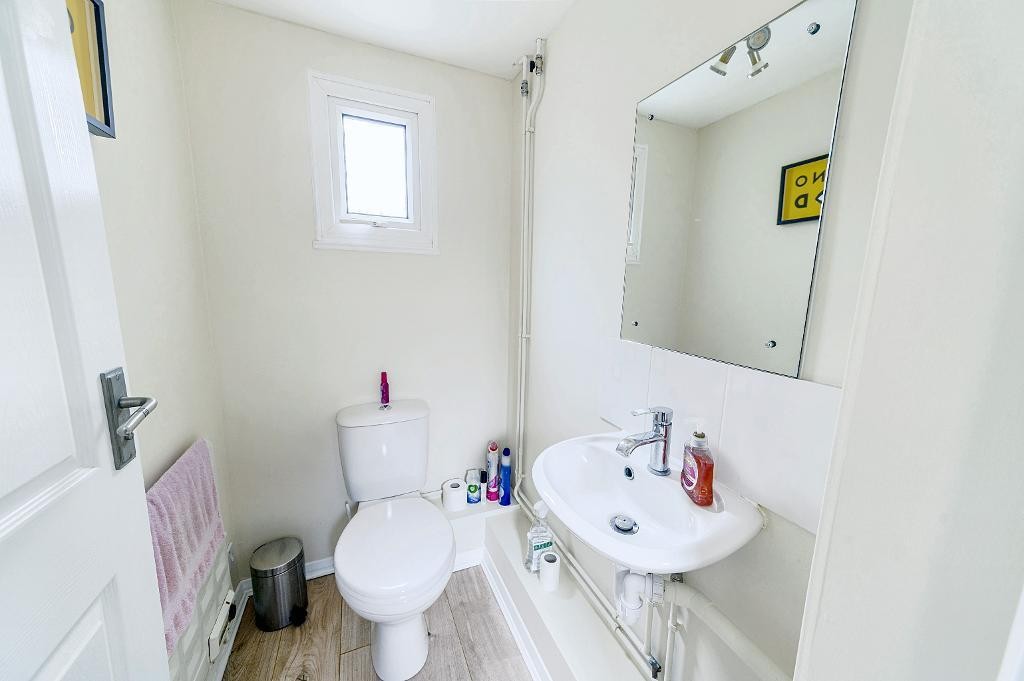 Images for Goodmayes Close, Bedford