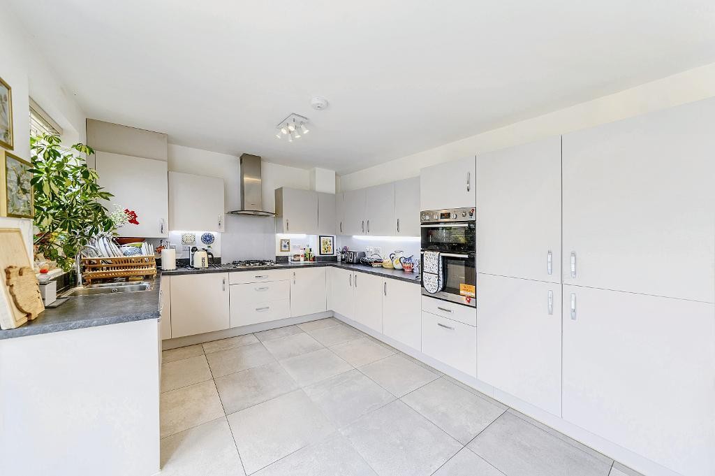 Images for Biddenham, Beds