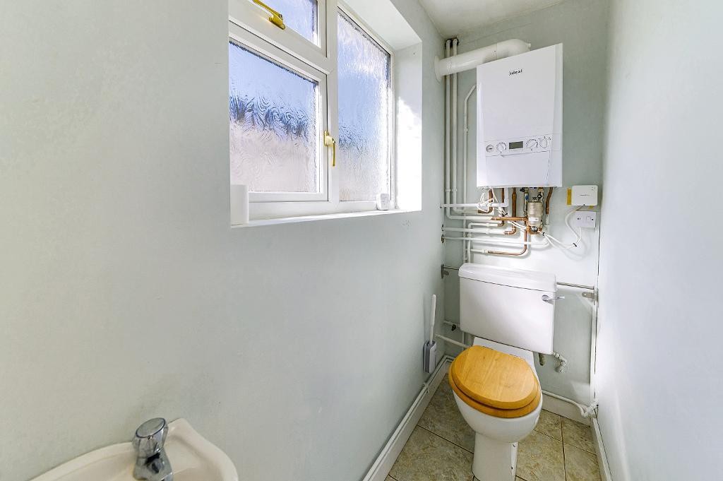 Images for Merlin Gardens, Bedford