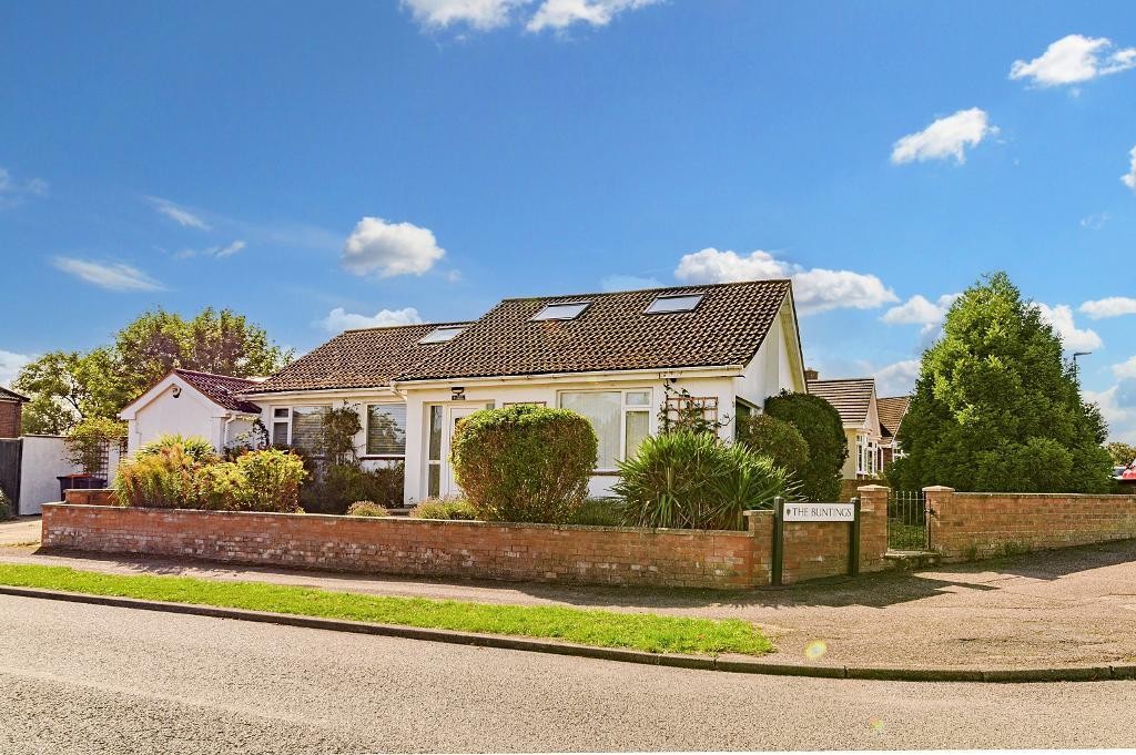 Images for Merlin Gardens, Bedford