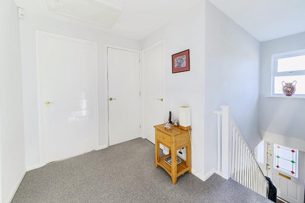 Images for Francis Groves Close, Bedford