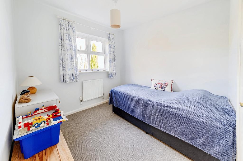 Images for Francis Groves Close, Bedford